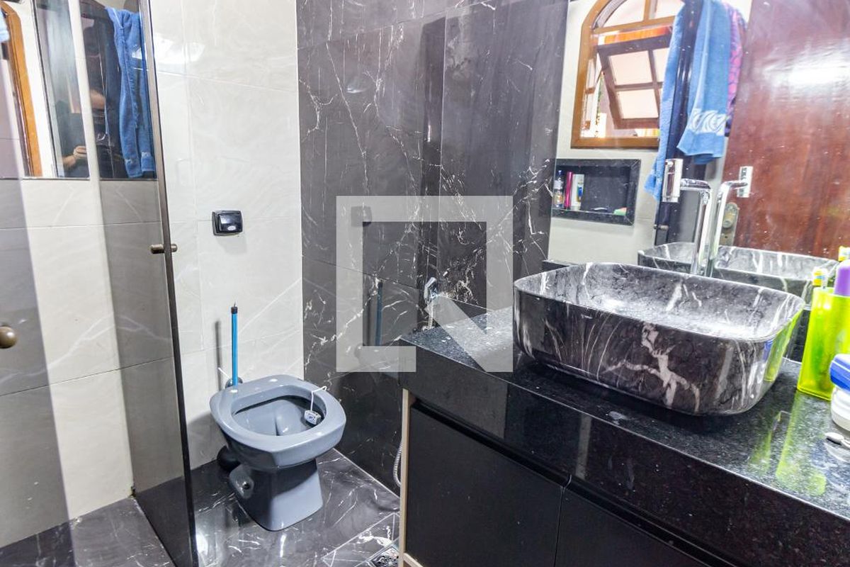 Casa, 3 quartos, 250 m² - Foto 48