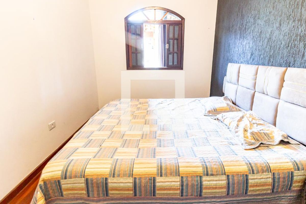 Casa, 3 quartos, 250 m² - Foto 24