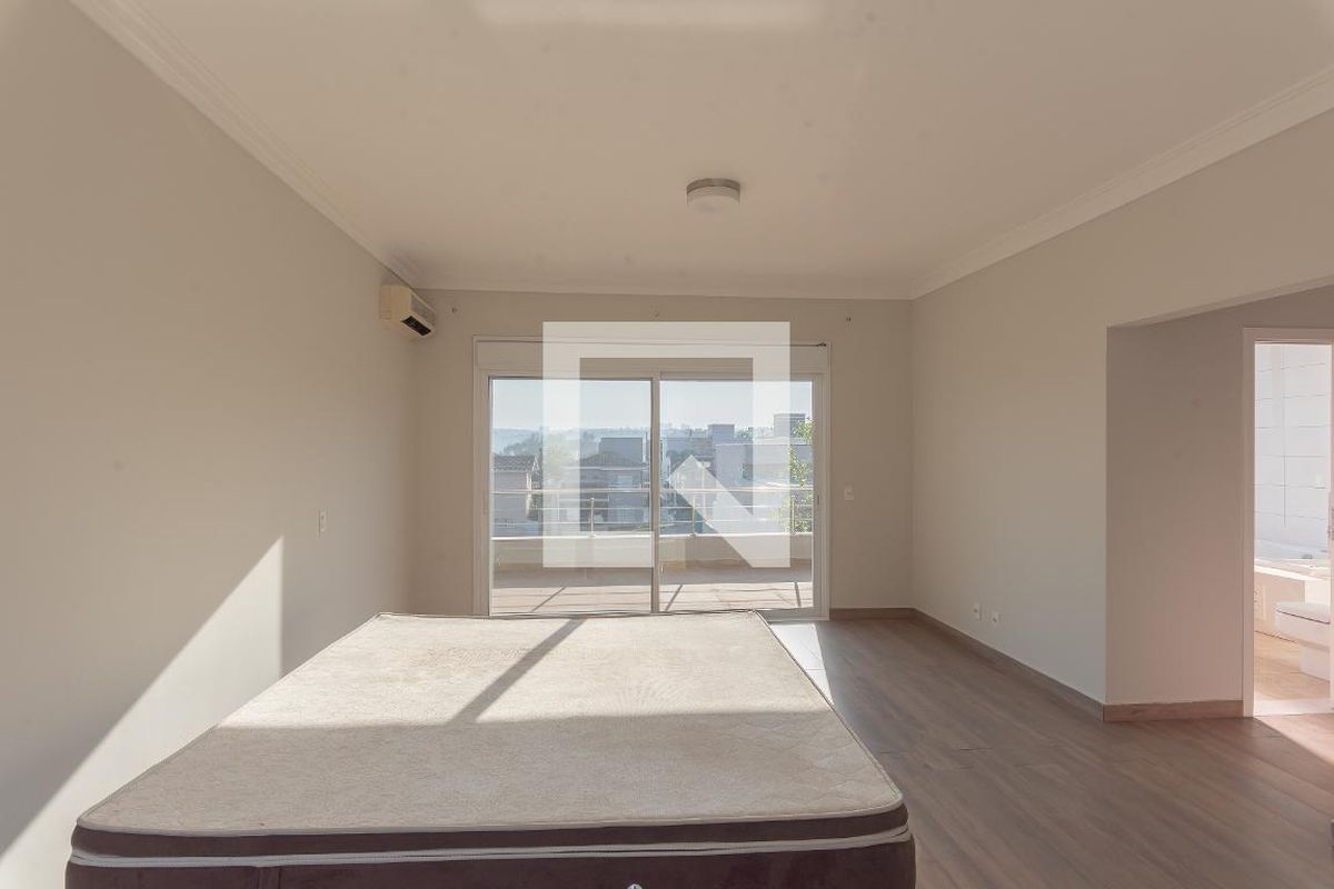 Casa à Venda - Swiss Park, 5 Quartos,  638 m2 em , Campinas - sp | SoloBR
