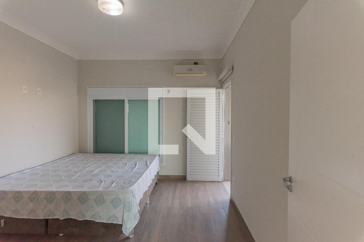 Casa à Venda - Swiss Park, 5 Quartos,  638 m2 em , Campinas - sp | SoloBR