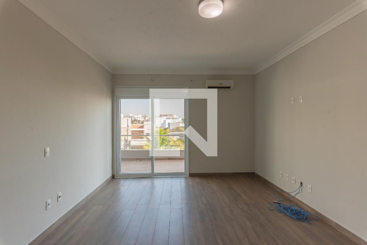 Casa à Venda - Swiss Park, 5 Quartos,  638 m2 em , Campinas - sp | SoloBR