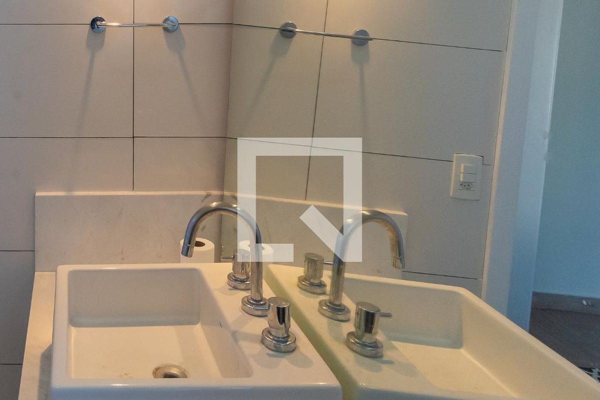 Casa à Venda - Swiss Park, 5 Quartos,  638 m2 em , Campinas - sp | SoloBR