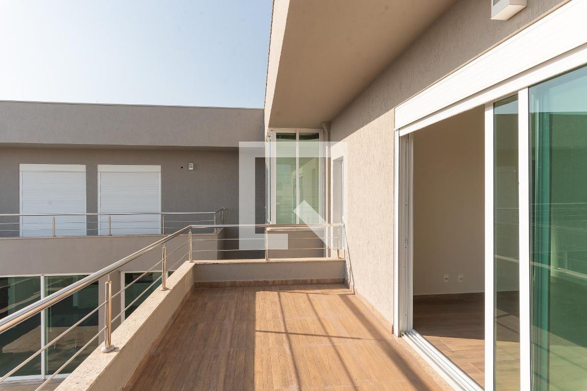 Casa à Venda - Swiss Park, 5 Quartos,  638 m2 em , Campinas - sp | SoloBR