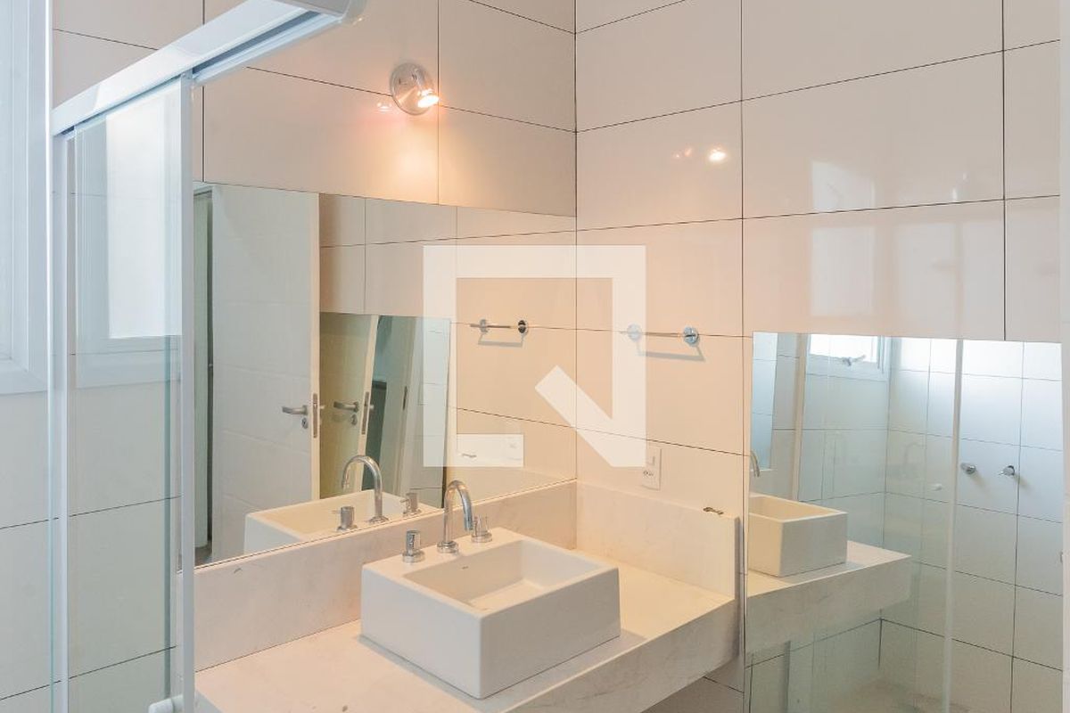 Casa à Venda - Swiss Park, 5 Quartos,  638 m2 em , Campinas - sp | SoloBR