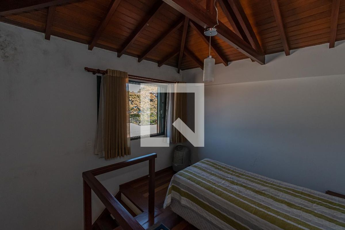 Casa à Venda - Jardim Chapadão, 6 Quartos,  244 m2 em , Campinas - sp | SoloBR