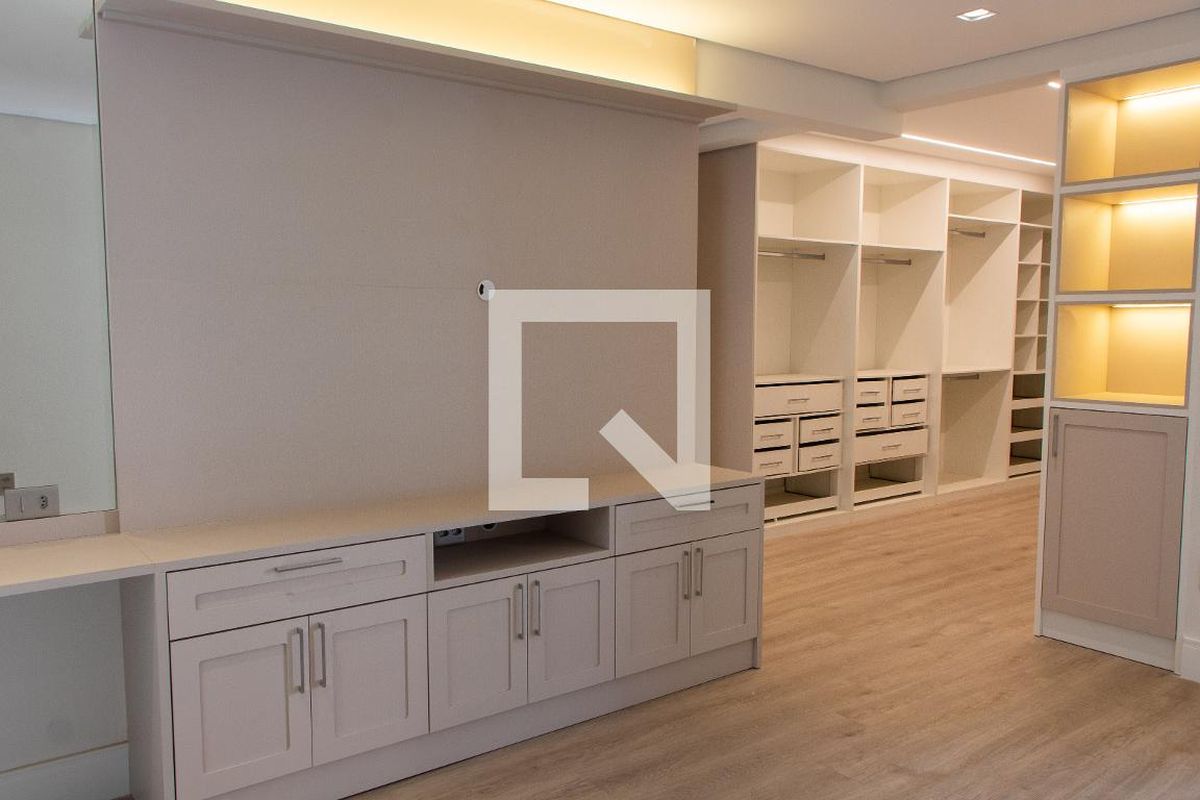 Apartamento à Venda - Cambuí, 4 Quartos,  276 m2 em , Campinas - sp | SoloBR