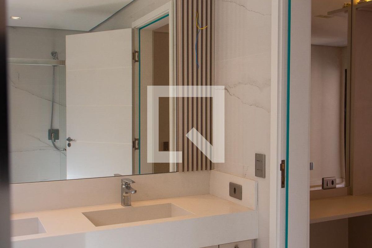 Apartamento à Venda - Cambuí, 4 Quartos,  276 m2 em , Campinas - sp | SoloBR