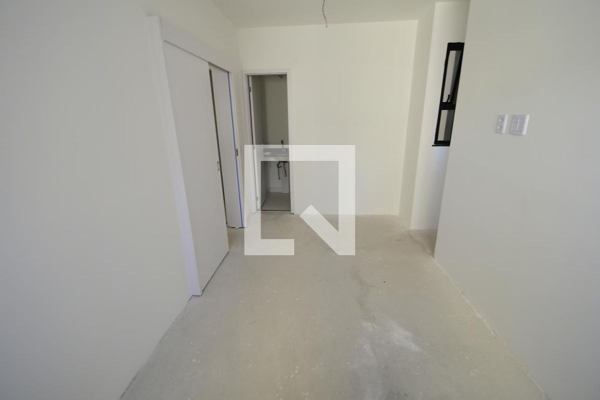 Apartamento à Venda - Bosque, 1 Quarto,  51 m2 em , Campinas - sp | SoloBR