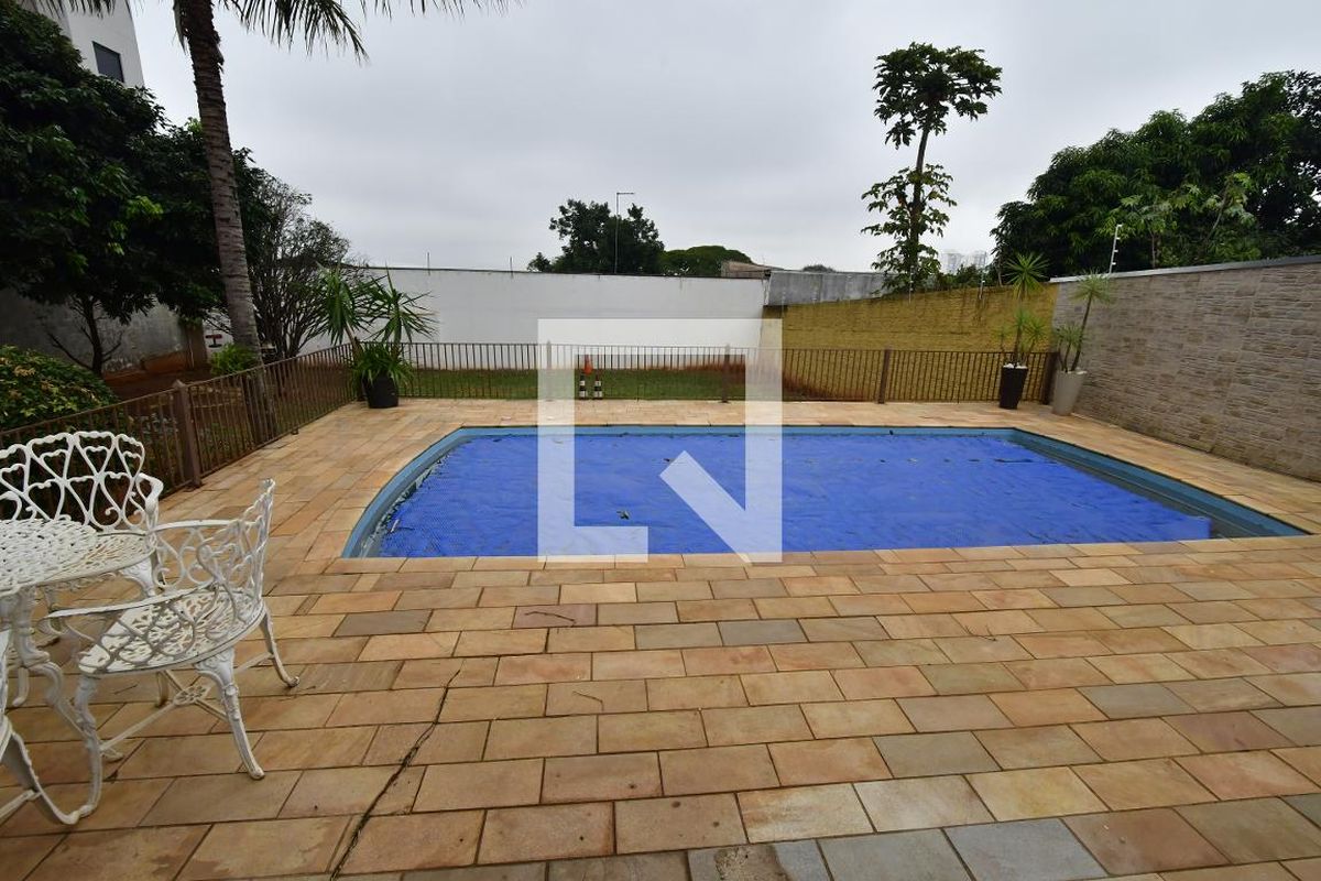 Casa à Venda - Mansões Santo Antônio, 3 Quartos,  1000 m2 em , Campinas - sp | SoloBR