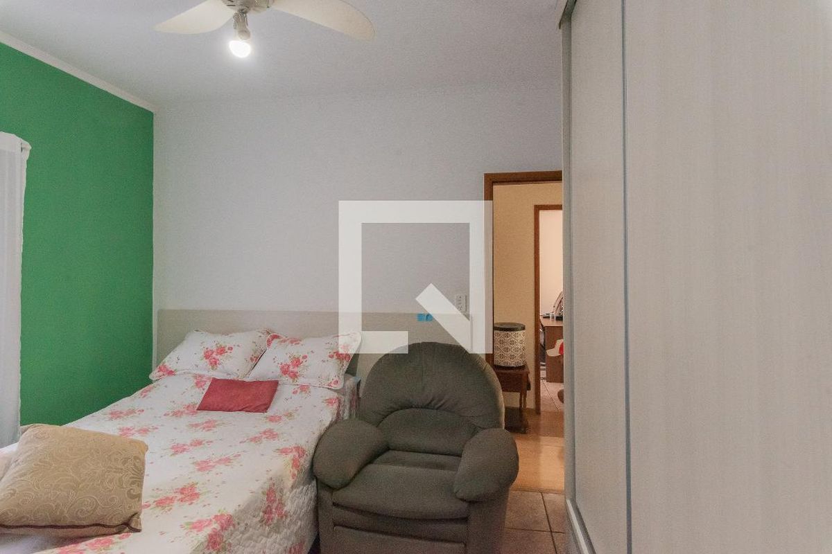 Casa à Venda - Parque Prado, 3 Quartos,  292 m2 em , Campinas - sp | SoloBR