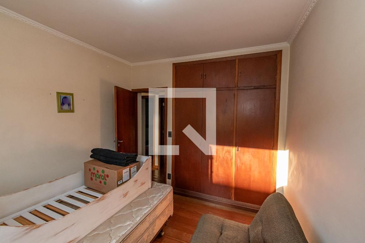 Casa à Venda - Taquaral, 4 Quartos,  293 m2 em , Campinas - sp | SoloBR