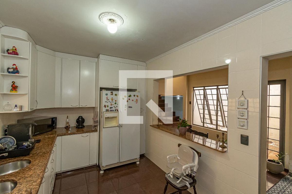 Casa à Venda - Taquaral, 4 Quartos,  293 m2 em , Campinas - sp | SoloBR
