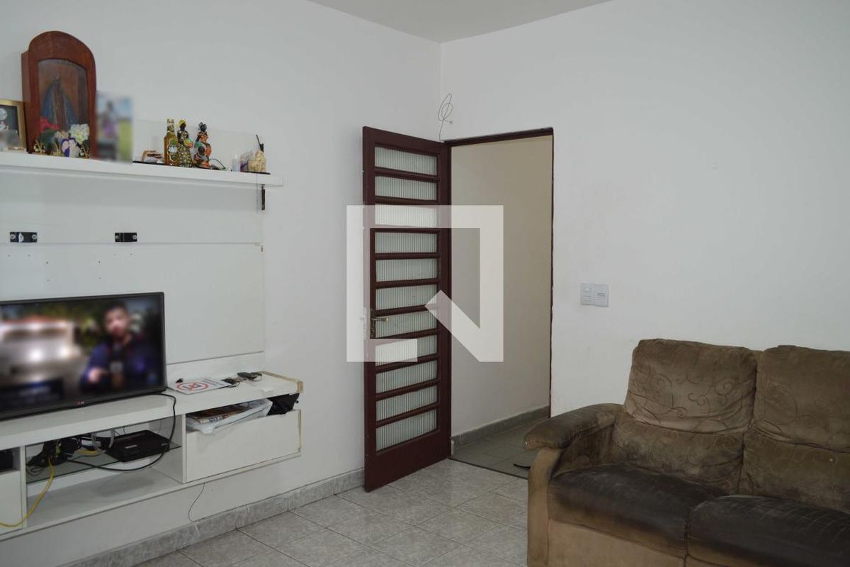 Casa, 5 quartos, 114 m² - Foto 4