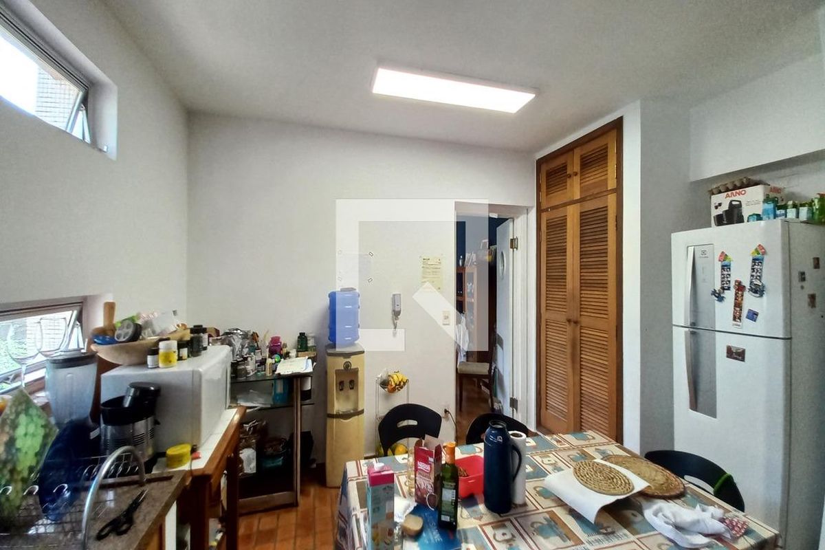 Apartamento à Venda - Cambuí, 3 Quartos,  251 m2 em , Campinas - sp | SoloBR