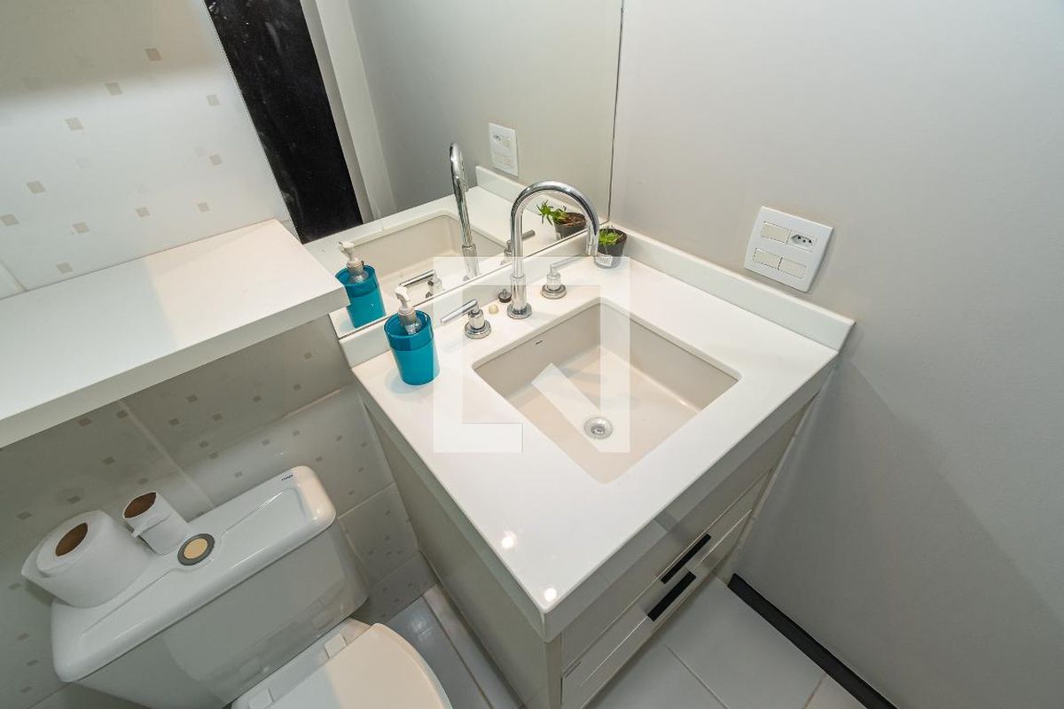 Apartamento à Venda - Lot. Alphaville Campinas , 3 Quartos,  137 m2 em , Campinas - sp | SoloBR
