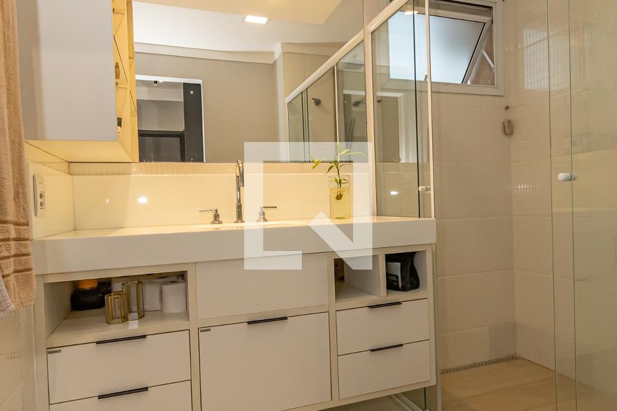 Apartamento à Venda - Lot. Alphaville Campinas , 3 Quartos,  137 m2 em , Campinas - sp | SoloBR