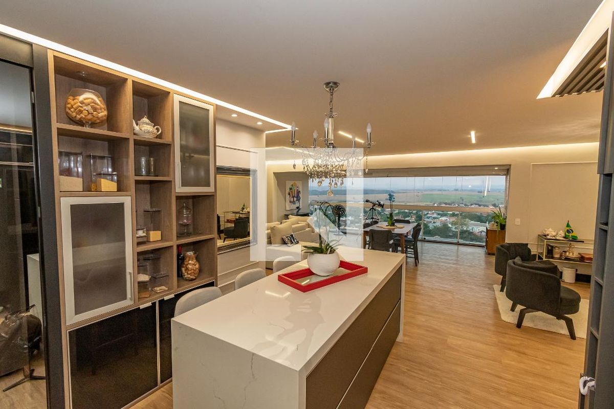 Apartamento à Venda - Lot. Alphaville Campinas , 3 Quartos,  137 m2 em , Campinas - sp | SoloBR