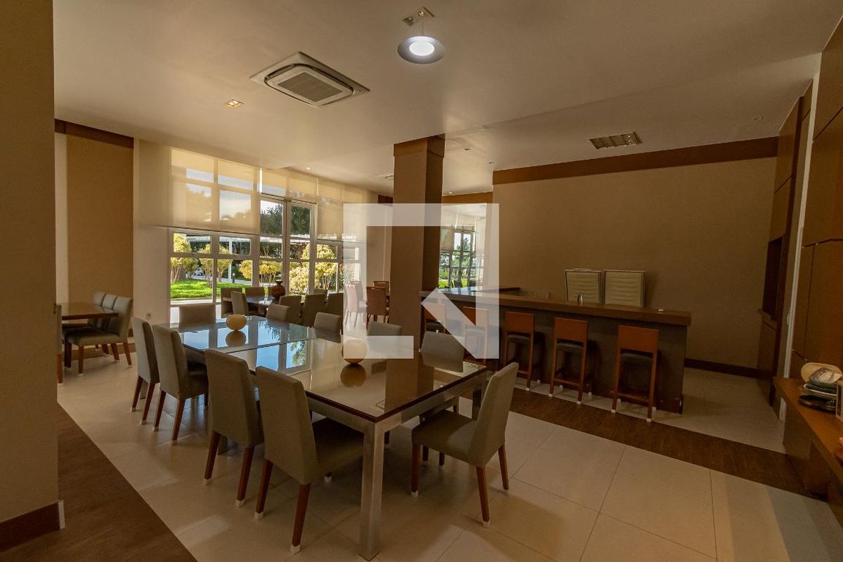 Apartamento à Venda - Lot. Alphaville Campinas , 3 Quartos,  137 m2 em , Campinas - sp | SoloBR