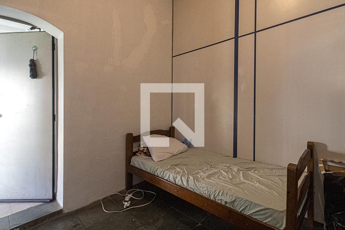 Casa, 5 quartos, 250 m² - Foto 12