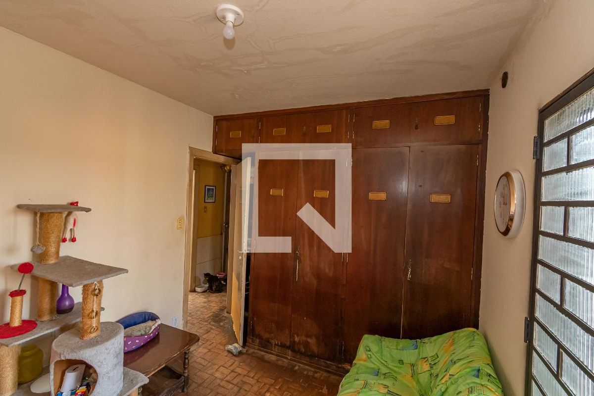 Casa à Venda - Bosque, 3 Quartos,  250 m2 em , Campinas - sp | SoloBR