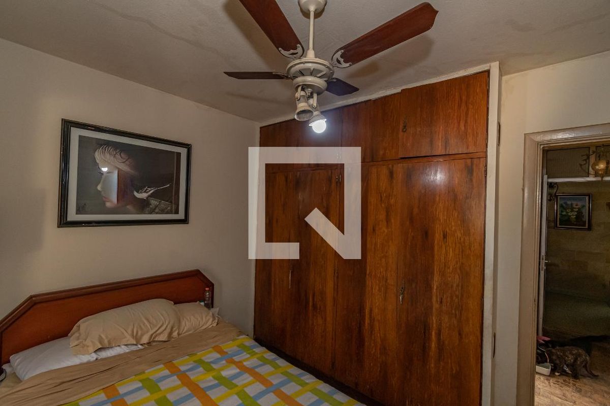 Casa à Venda - Bosque, 3 Quartos,  250 m2 em , Campinas - sp | SoloBR