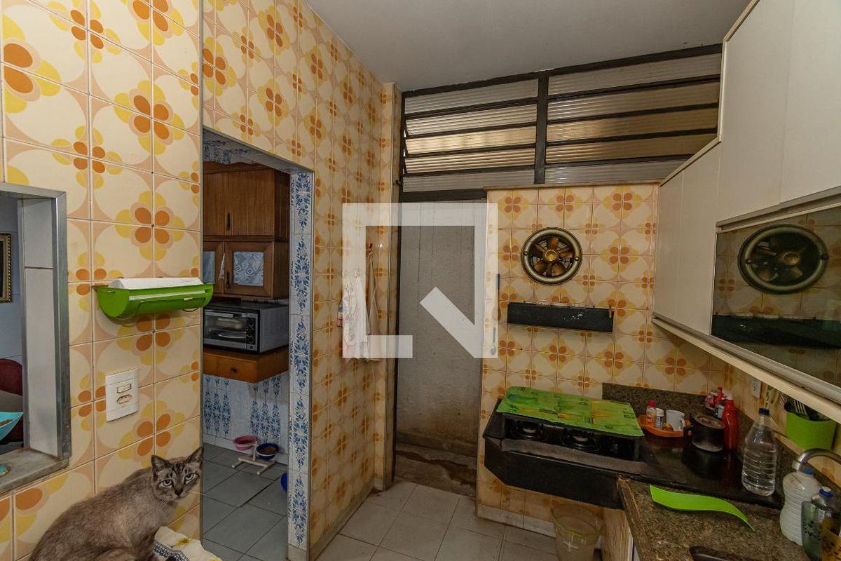 Casa à Venda - Bosque, 3 Quartos,  250 m2 em , Campinas - sp | SoloBR