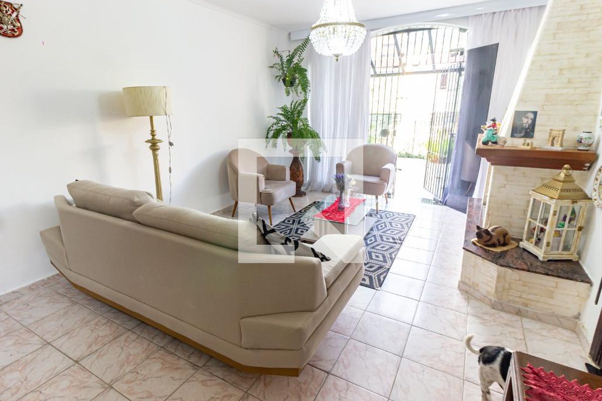 Casa, 4 quartos, 280 m² - Foto 1
