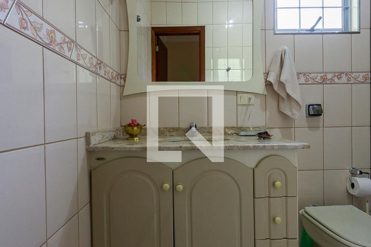 Casa, 3 quartos, 250 m² - Foto 22