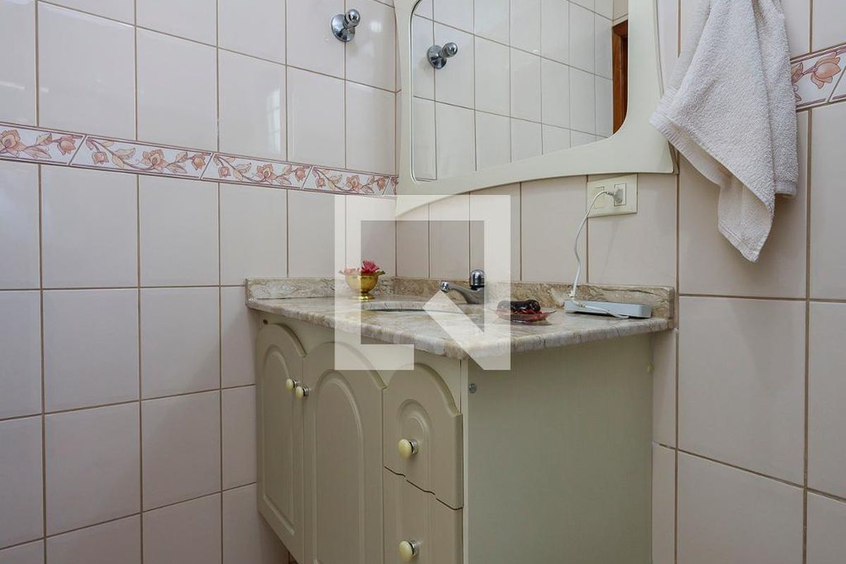 Casa, 3 quartos, 250 m² - Foto 25