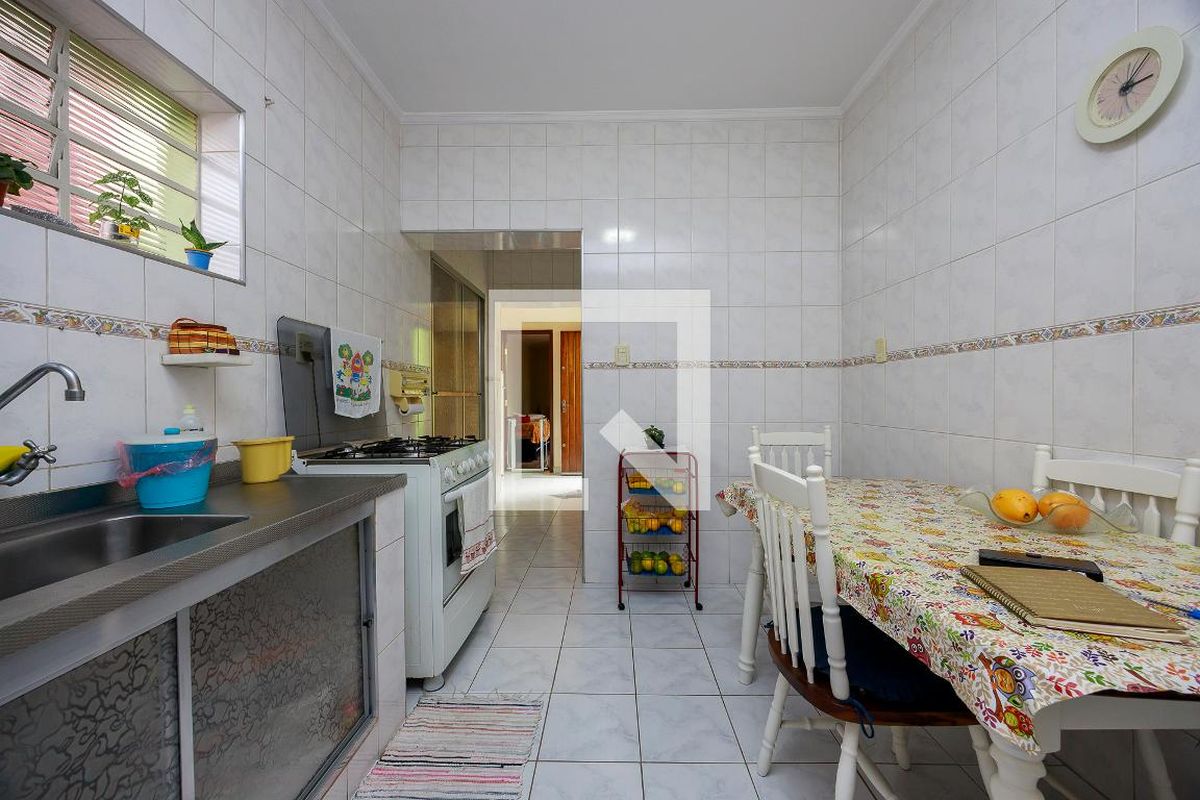 Casa, 3 quartos, 250 m² - Foto 34