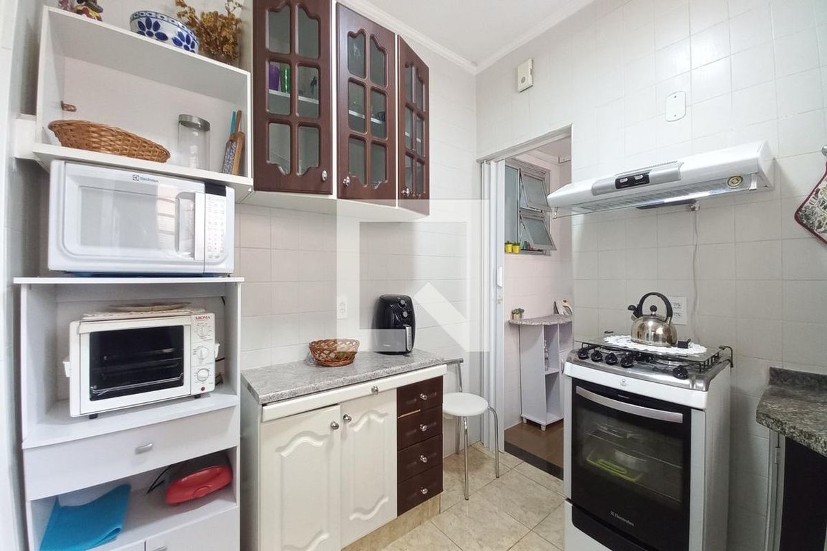 Apartamento à Venda - Cambuí, 1 Quarto,  90 m2 em , Campinas - sp | SoloBR