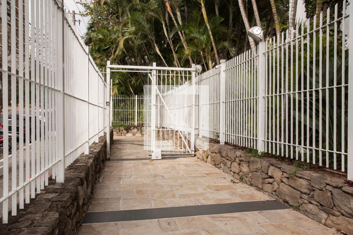 Apartamento, 4 quartos, 226 m² - Foto 194
