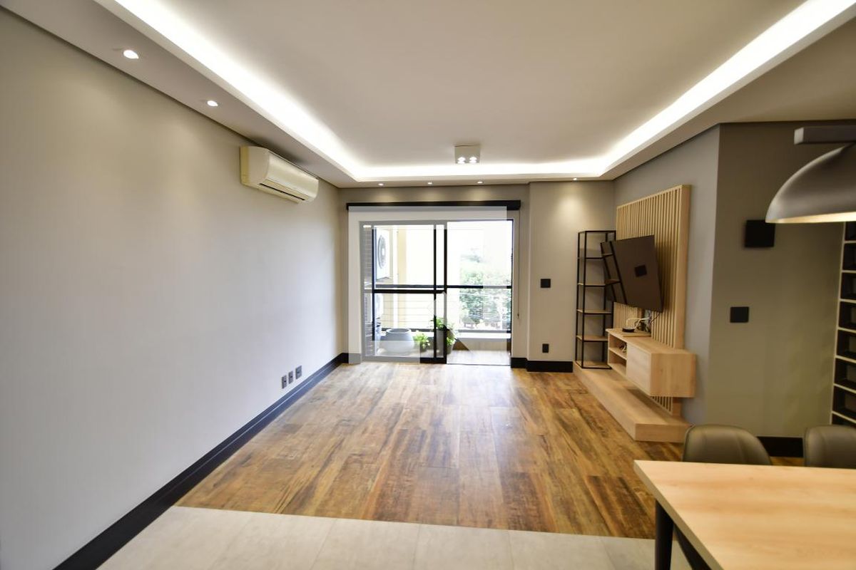 Apartamento à Venda - Mansões Santo Antônio, 1 Quarto,  70 m2 em , Campinas - sp | SoloBR