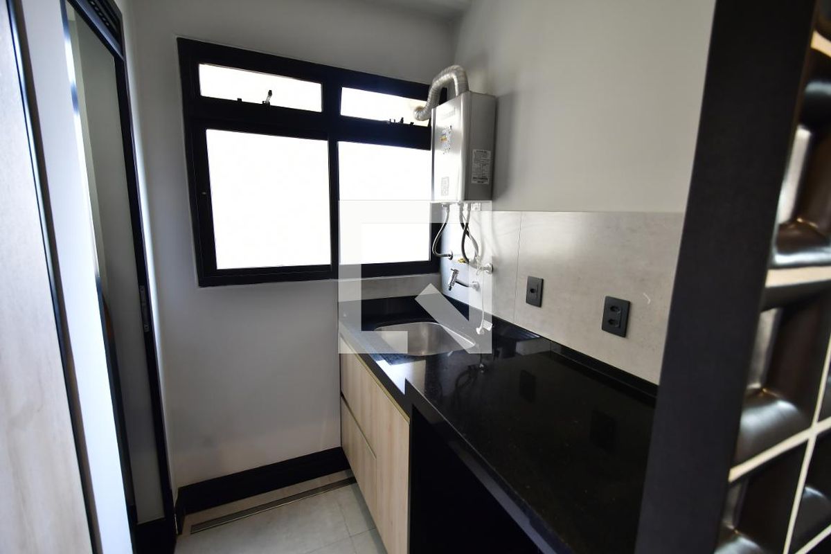 Apartamento à Venda - Mansões Santo Antônio, 1 Quarto,  70 m2 em , Campinas - sp | SoloBR