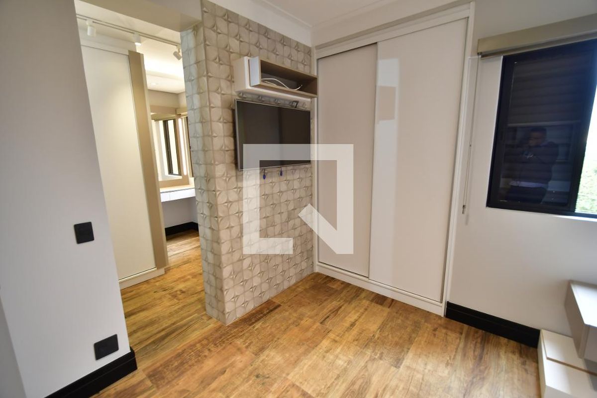 Apartamento à Venda - Mansões Santo Antônio, 1 Quarto,  70 m2 em , Campinas - sp | SoloBR
