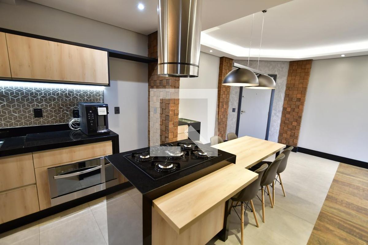 Apartamento à Venda - Mansões Santo Antônio, 1 Quarto,  70 m2 em , Campinas - sp | SoloBR