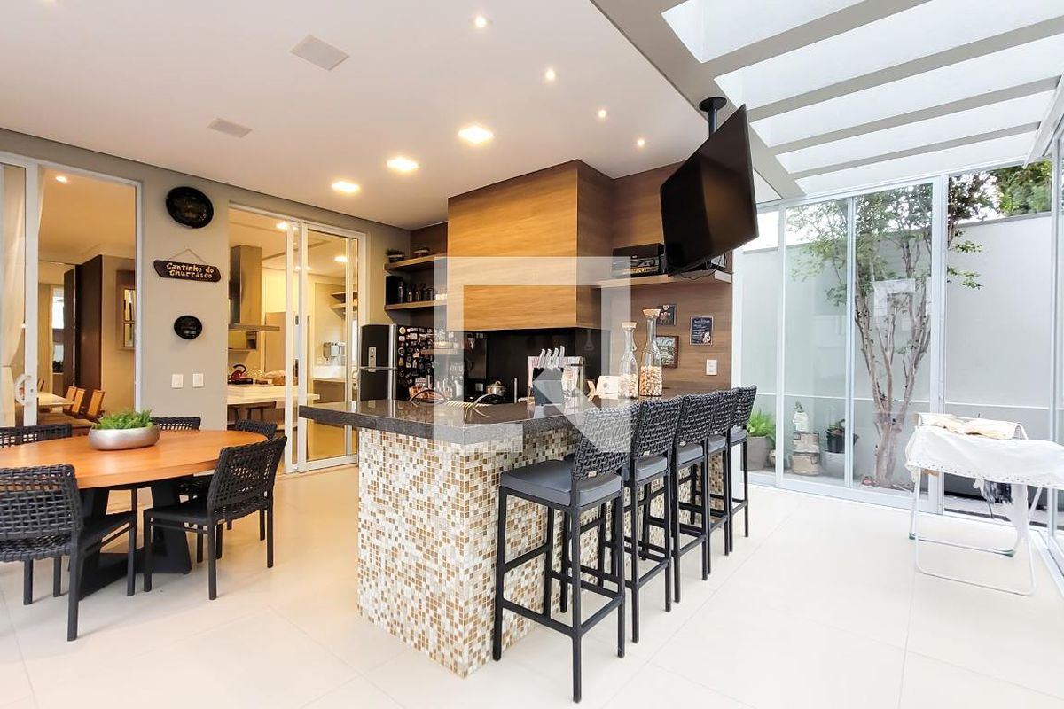 Casa à Venda - Res. Parque dos Alecrins, 4 Quartos,  329 m2 em , Campinas - sp | SoloBR