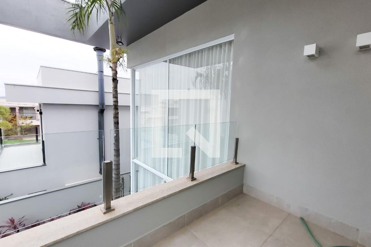 Casa à Venda - Res. Parque dos Alecrins, 4 Quartos,  329 m2 em , Campinas - sp | SoloBR
