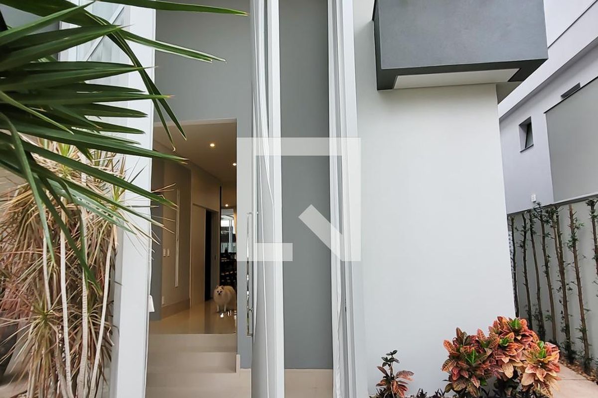Casa à Venda - Res. Parque dos Alecrins, 4 Quartos,  329 m2 em , Campinas - sp | SoloBR