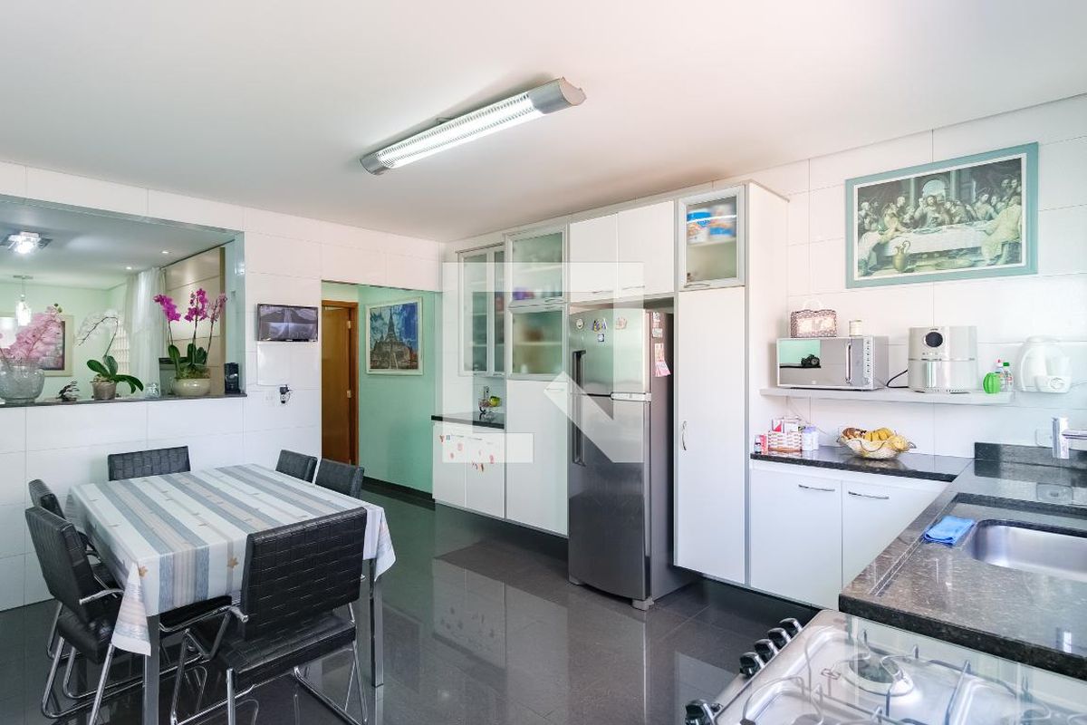 Casa, 3 quartos, 226 m² - Foto 92