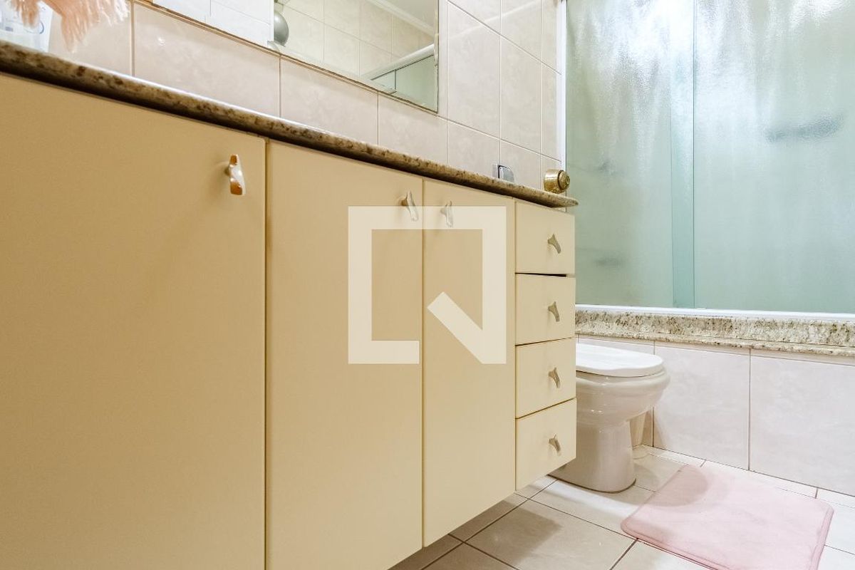 Casa, 3 quartos, 226 m² - Foto 58