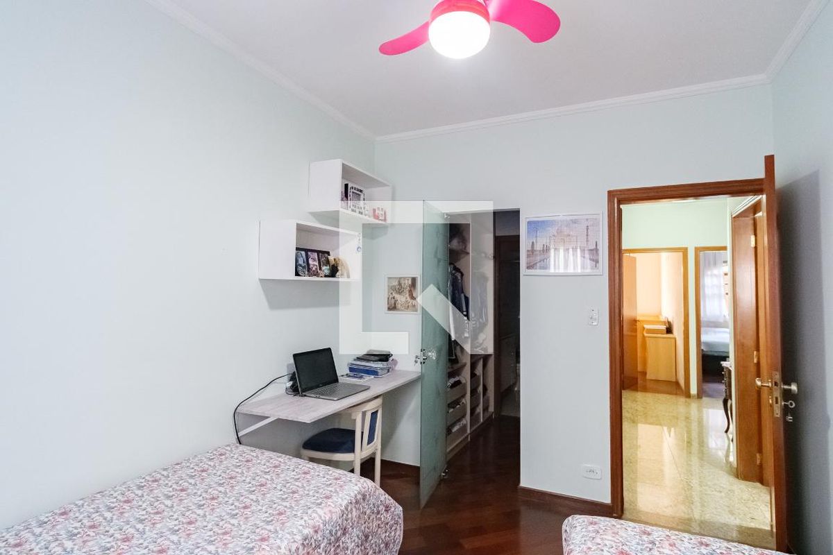 Casa, 3 quartos, 226 m² - Foto 44