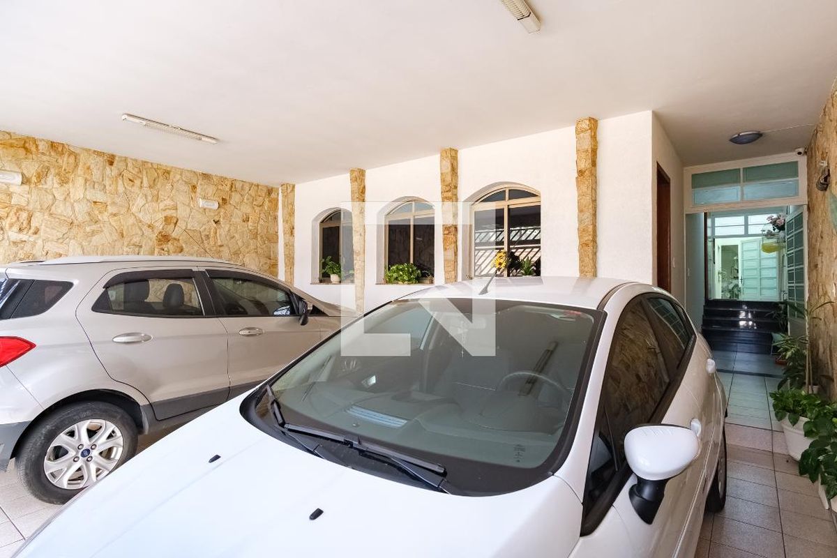 Casa, 3 quartos, 226 m² - Foto 176