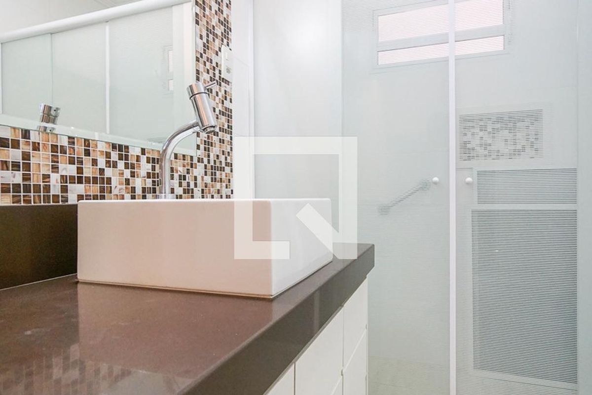 Casa, 2 quartos, 250 m² - Foto 36