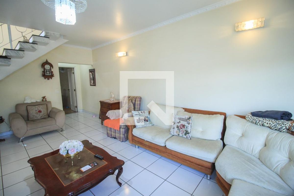 Casa, 3 quartos, 250 m² - Foto 6