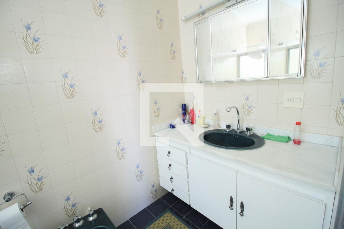 Casa, 3 quartos, 250 m² - Foto 34
