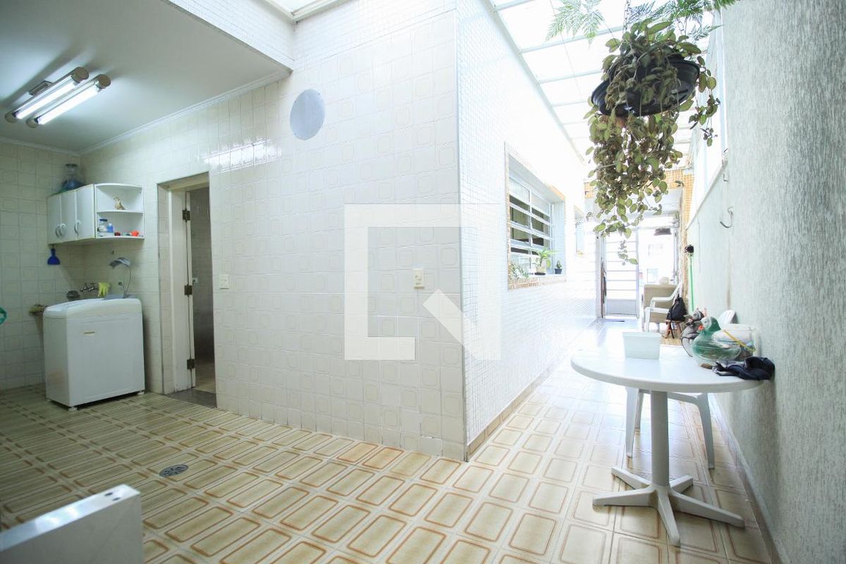 Casa, 3 quartos, 250 m² - Foto 100