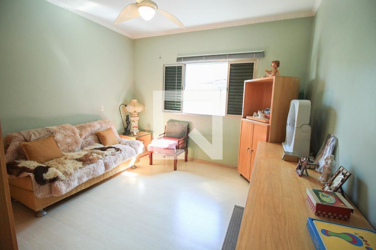 Casa, 3 quartos, 250 m² - Foto 52