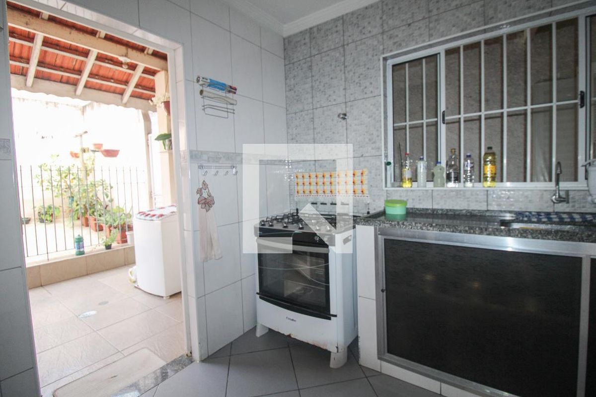 Casa à Venda - Jardim Flamboyant, 3 Quartos,  176 m2 em , Campinas - sp | SoloBR