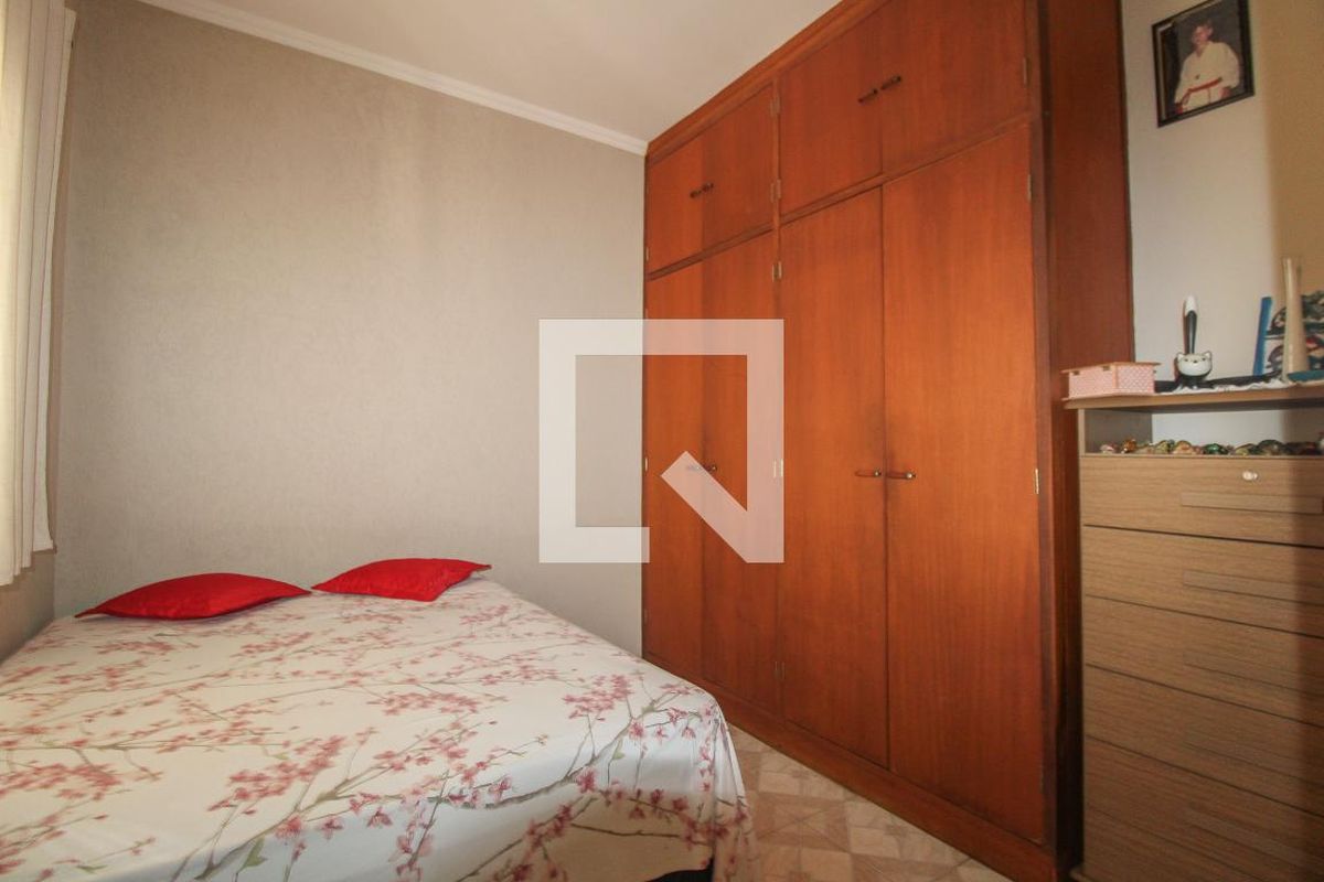 Casa à Venda - Jardim Flamboyant, 3 Quartos,  176 m2 em , Campinas - sp | SoloBR